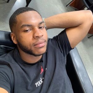 Meet your Posher, Davon